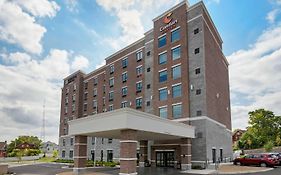 Comfort Suites Cincinnati University - Downtown